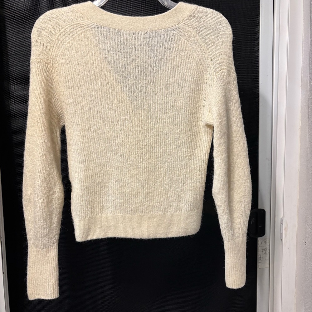 Quince Baby Alpaca-Wool Blend Cropped Ivory Cardigan - Picture 4 of 16